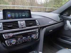 BMW 330i xDrive Touring M Sport 2017 года  (NA)